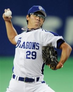 山井大介